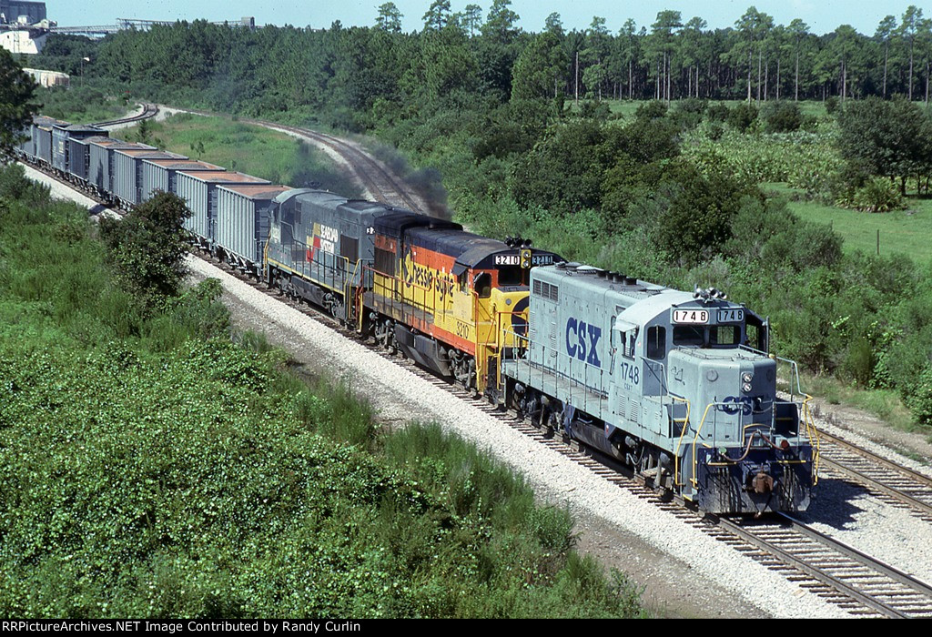 CSX 1748